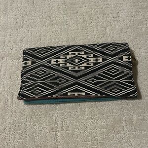 atenti Geometric Black and White Clutch, multicolored interior